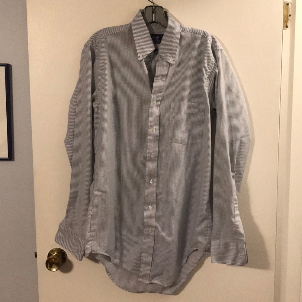 Arrow Diver blue/white button down shirt